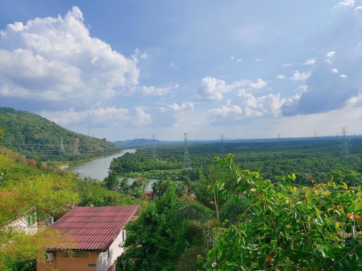 Baan Khao Noi Resort Surat Thani Exterior photo